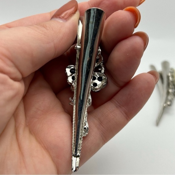 Lot of 7 Silver Tone Alligator Clips Floral Butterfly and Rhinestones Classic - Picture 12 of 14